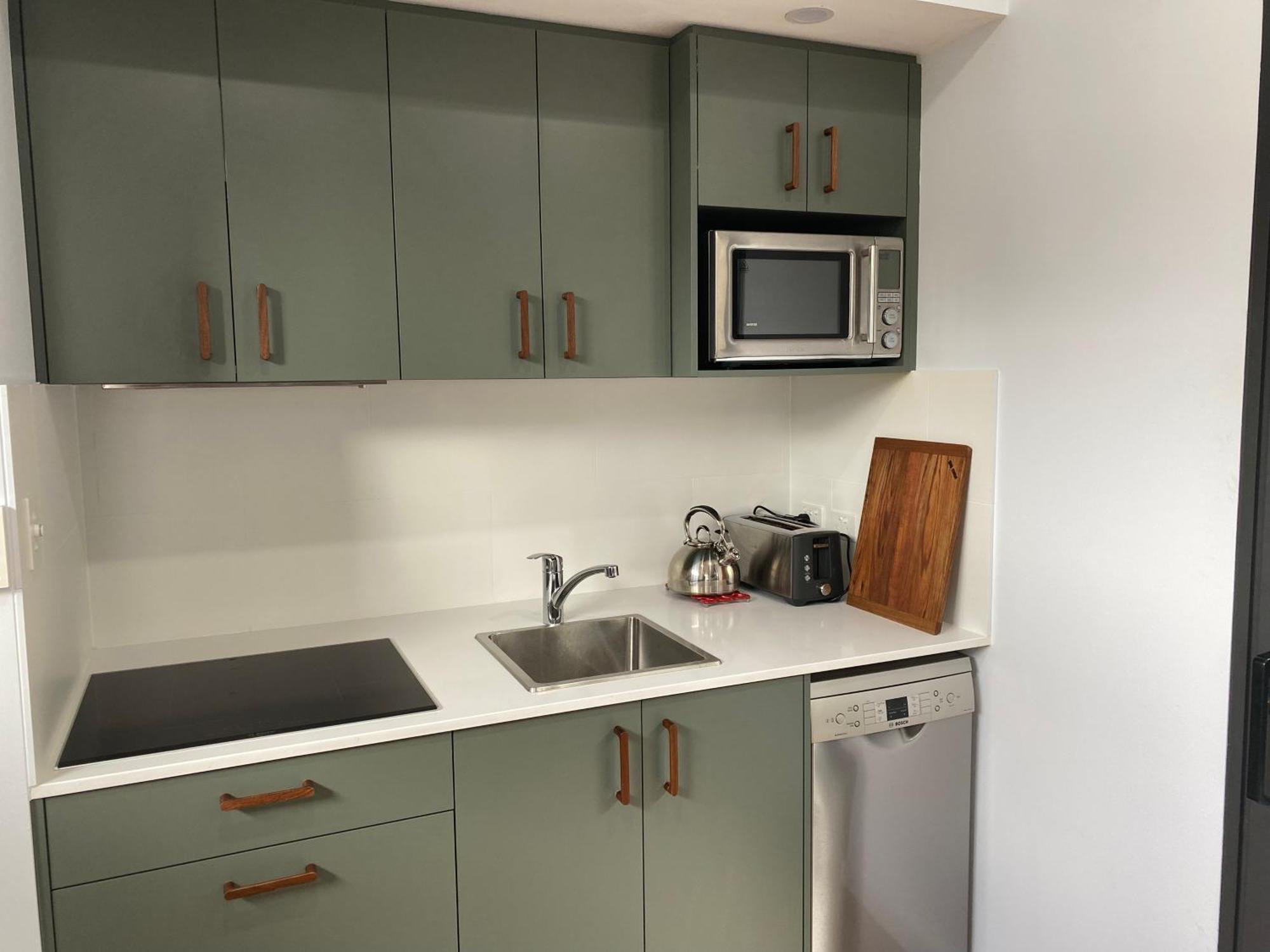 Bushland Setting Close To Sydney Cbd- Stand Alone Apartment Exterior photo