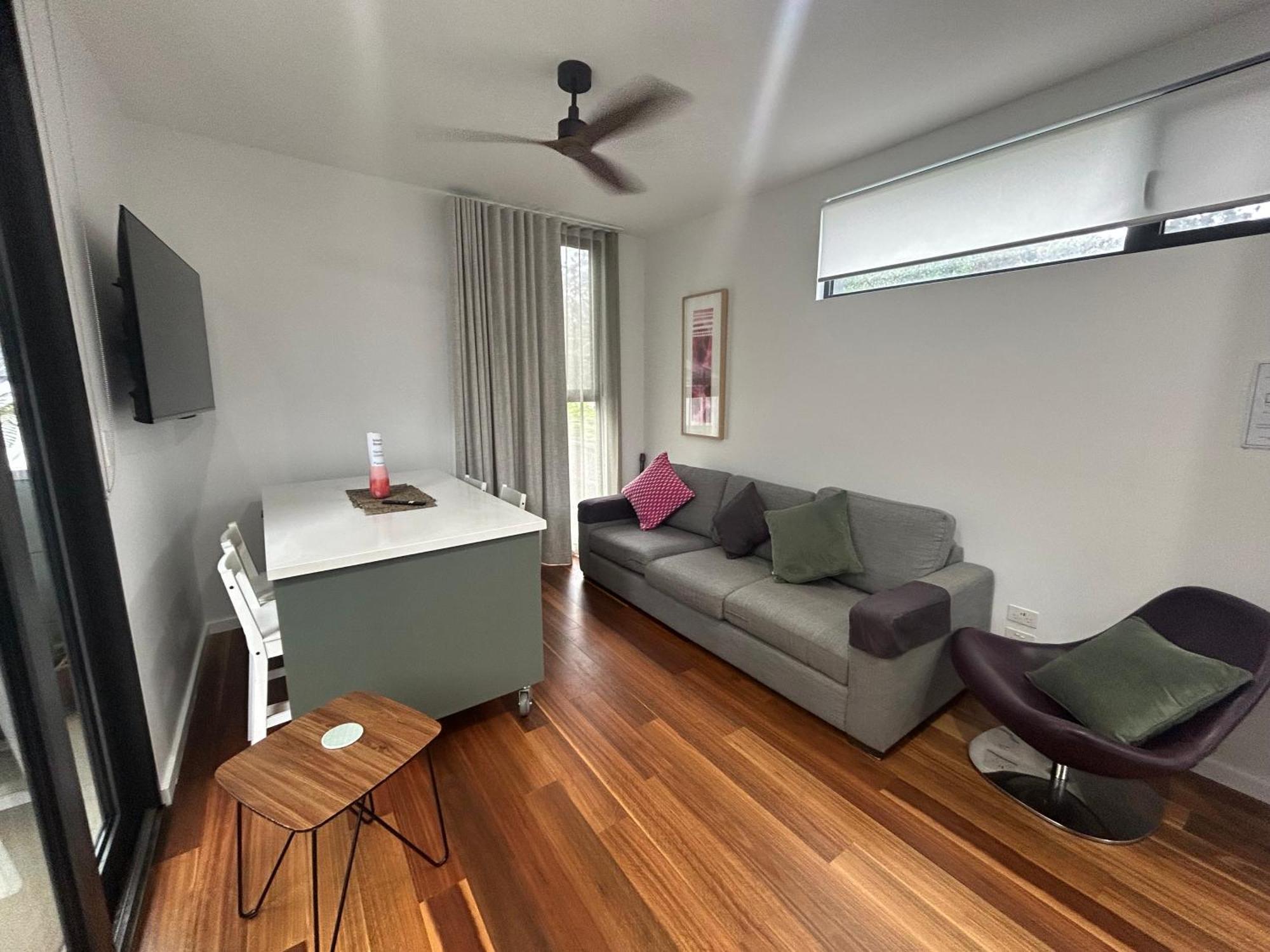 Bushland Setting Close To Sydney Cbd- Stand Alone Apartment Exterior photo