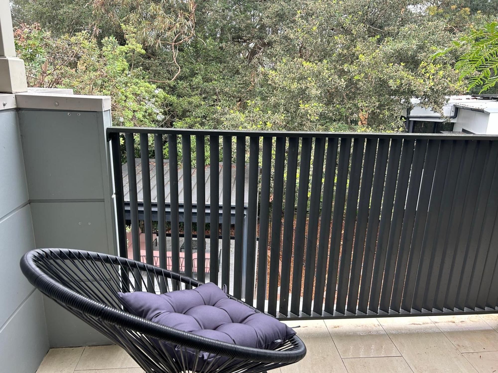 Bushland Setting Close To Sydney Cbd- Stand Alone Apartment Exterior photo